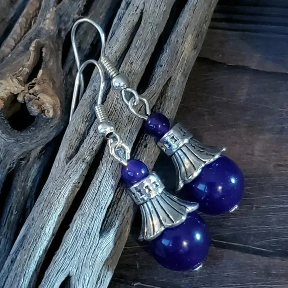 Hand Crafted Purple Malaysia Jade Silver Plated Pewter Dangle Earrings - Picture 1 of 5